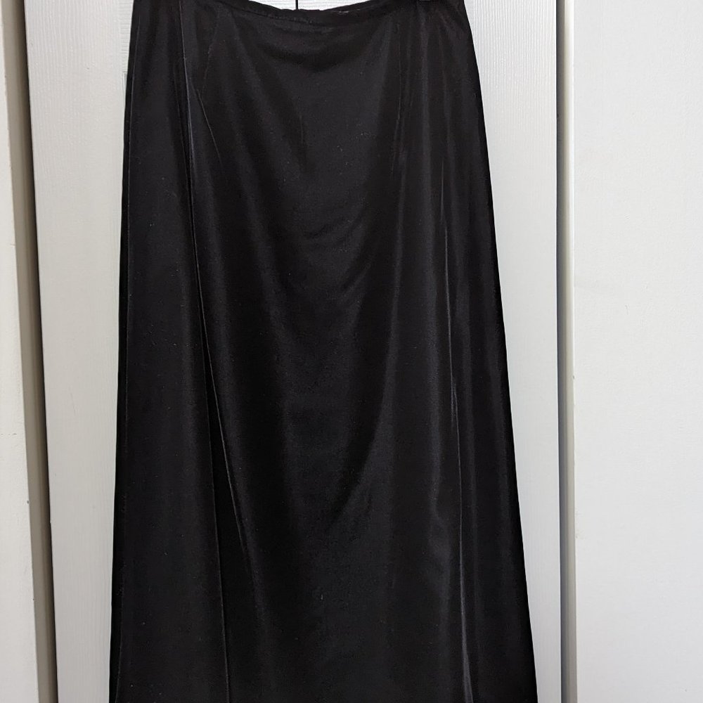 Velvet A Line Skirt - New
